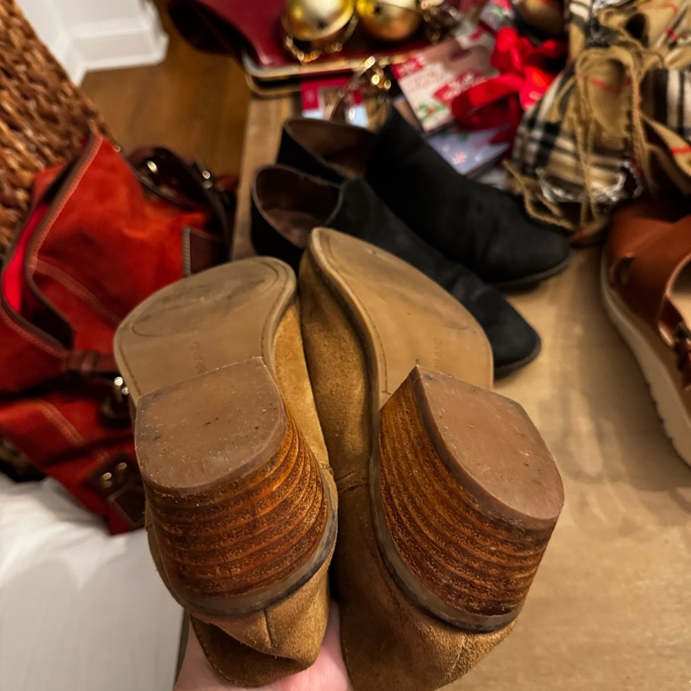 Lucky Brand Brown Suede Ankle Booties - Picture 4 of 5